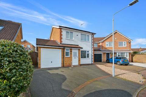 3 bedroom detached house for sale - St. Michaels View, Hucknall