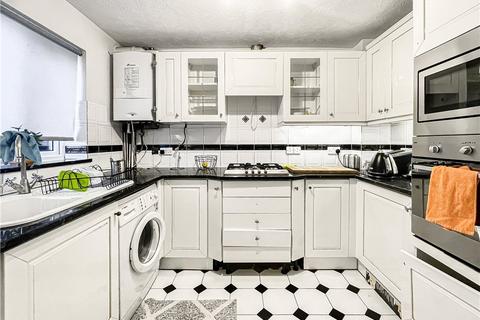 250 Westmacott Drive, Feltham, TW14 9XA
