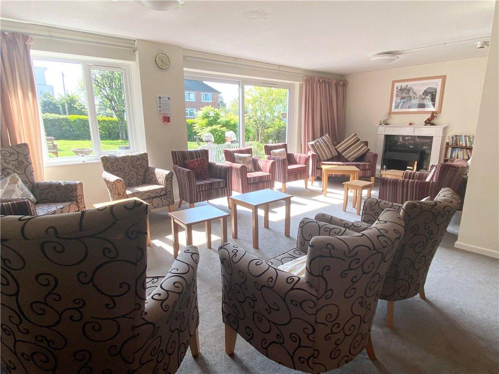 Communal Lounge