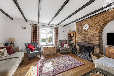 3 bedroom semi-detached house for sale, Wested Farm Cottages, Eynsford Road, Crockenhill, Kent, BR8