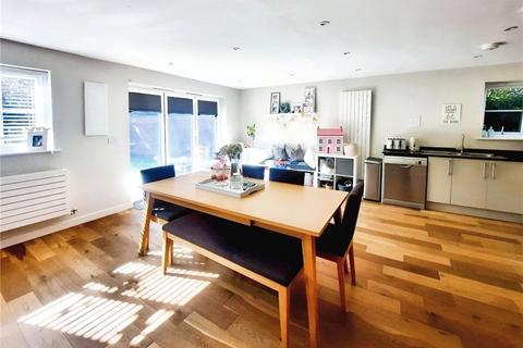 70b Junction Road, Ashford, TW15 1NQ