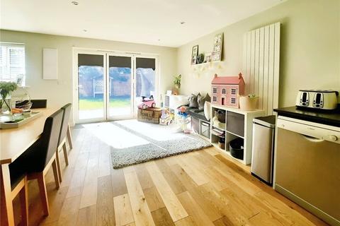 70b Junction Road, Ashford, TW15 1NQ
