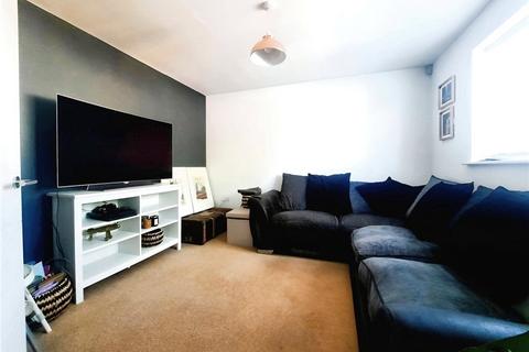 70b Junction Road, Ashford, TW15 1NQ