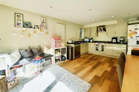 70b Junction Road, Ashford, TW15 1NQ