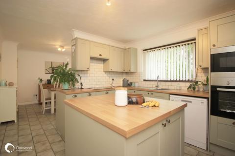 6 bedroom detached house for sale, Birchington