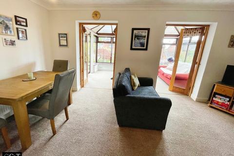 3 bedroom detached house for sale, Tyzack Close, Brierley Hill