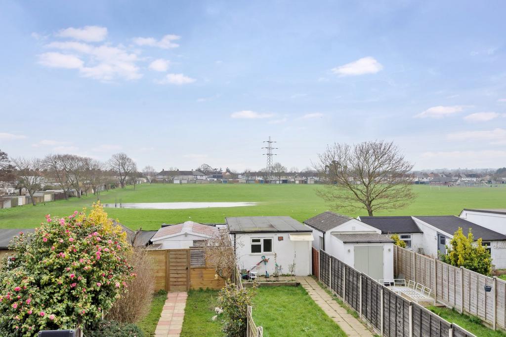 Sherwood Park Avenue, Sidcup, DA15 2 bed terraced house for sale £385,000