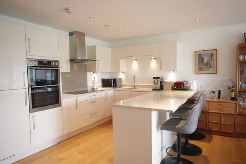 3 bedroom apartment for sale - Kingman Way, Newbury, RG14