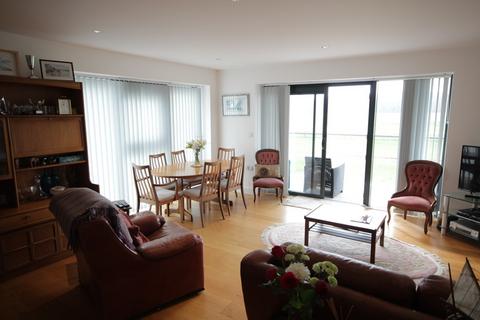 3 bedroom apartment for sale - Kingman Way, Newbury, RG14