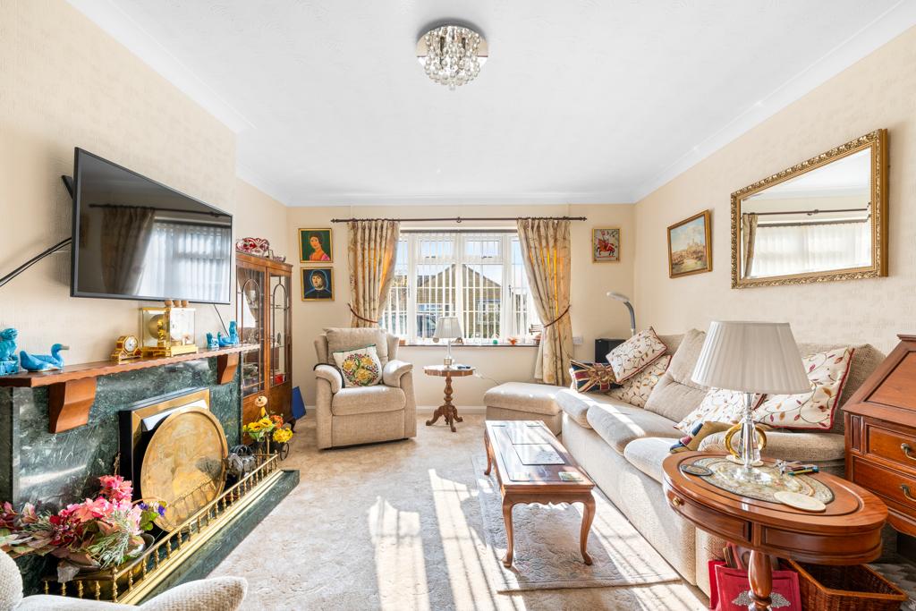 Ermine Drive, Navenby, Lincoln... 3 bed detached bungalow for sale £