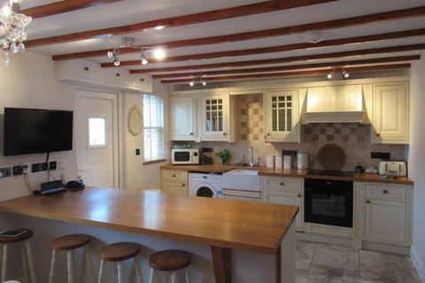 3 bedroom cottage to rent - The Square, St Teath, Bodmin, PL30