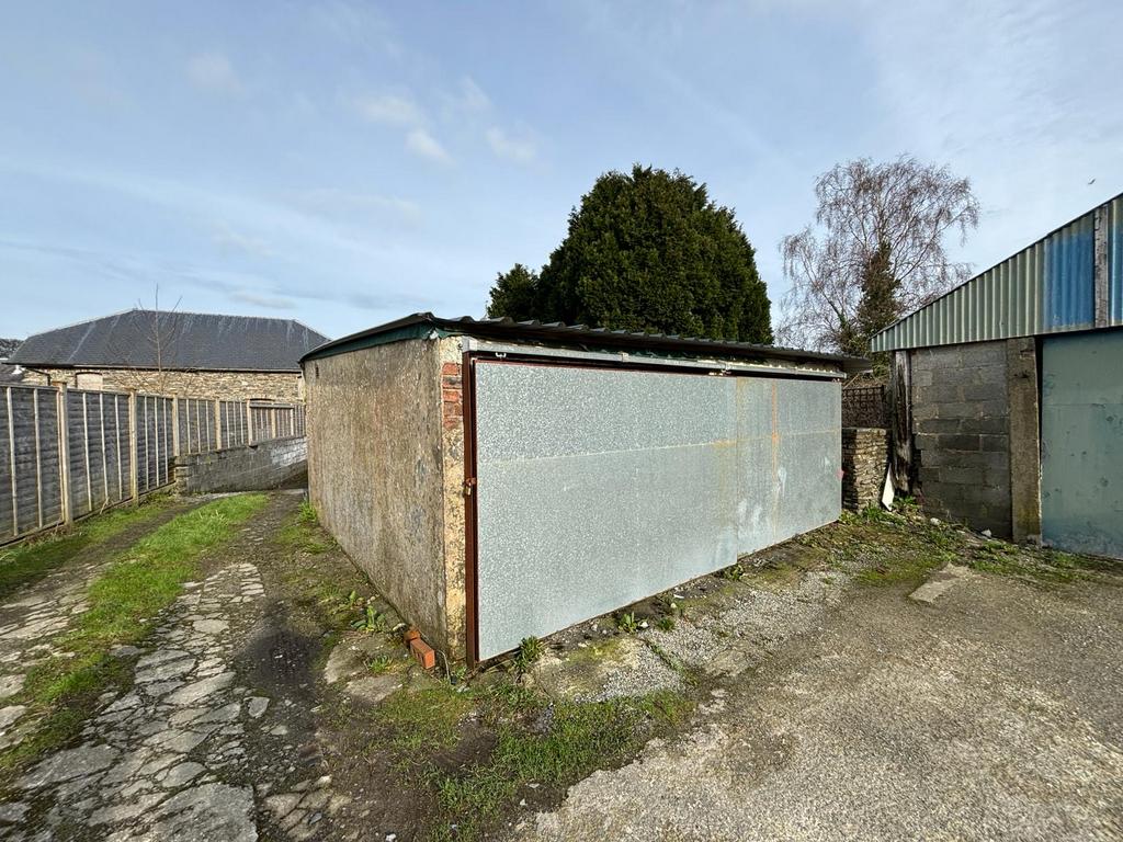 Large Double Garage
