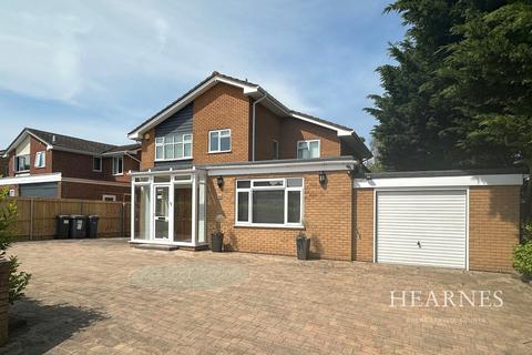 5 bedroom detached house for sale, Feversham Avenue, Queens Park, Bournemouth, BH8