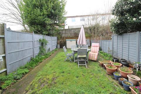 112 Kimberley Road, Croydon, CR0 2PW
