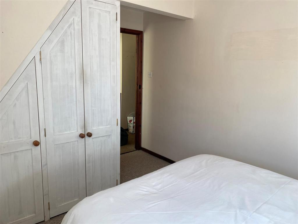 Bedroom.jpg