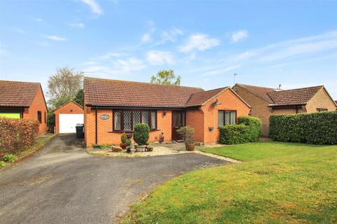 2 bedroom detached bungalow for sale, Main Street, Osgodby, Market Rasen LN8