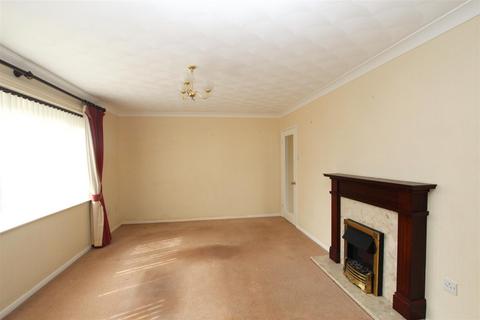 2 bedroom detached bungalow for sale, Main Street, Osgodby, Market Rasen LN8