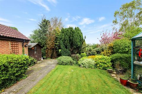 2 bedroom detached bungalow for sale, Main Street, Osgodby, Market Rasen LN8