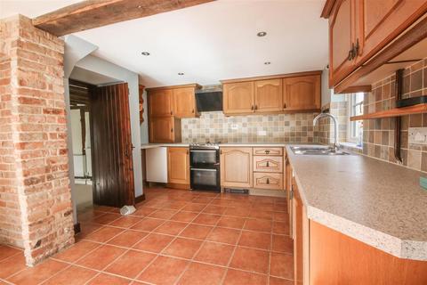 4 bedroom detached house to rent - The Street, Lidgate CB8