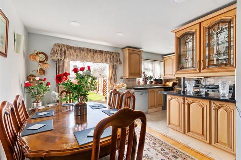 4 bedroom house for sale, Kenley Road, London SW19