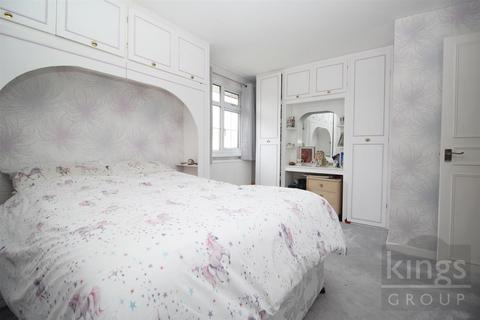 40 Cowles, Cheshunt, Waltham Cross, EN7 6HA