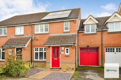 3 bedroom terraced house for sale, Augustus Walk, Ashford