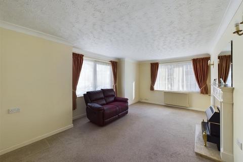 1 bedroom retirement property for sale, Penhaven Court, Newquay TR7