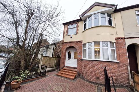 3 bedroom end of terrace house for sale, Honeywall, Stoke-On-Trent ST4