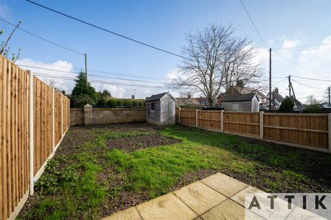 1 bedroom semi-detached bungalow for sale, Station Road, Earsham, Bungay