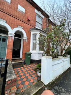 4 bedroom terraced house to rent, Windsor Street, Wolverton, MK12