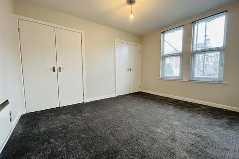 2 bedroom apartment to rent - Aberdeen Drive, Armley, Leeds, LS12 3QZ
