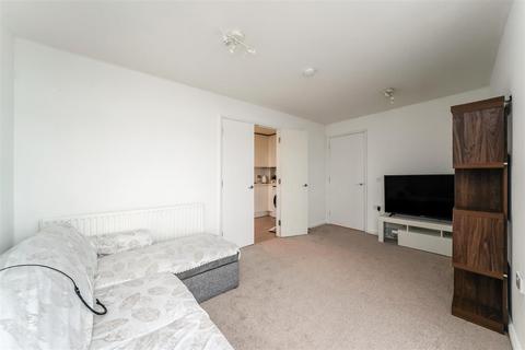 1 bedroom apartment for sale, The Roundway, London N17