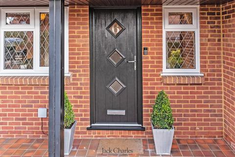 4 bedroom detached house for sale, Higham Gardens, Tonbridge