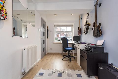 3 Fairview Close, Tonbridge, TN9 2UU