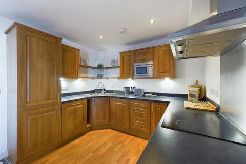 2 bedroom apartment for sale, Pentire Avenue, Newquay TR7