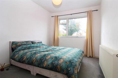 Flat 2, 17 York Road, Sutton, SM2 6EZ