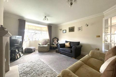 2 bedroom bungalow for sale, The Orchard, Leven