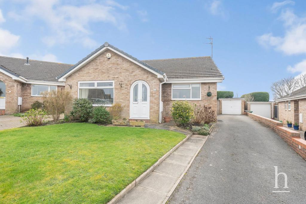Ashdown Drive, Greasby CH49 3 bed bungalow for sale £355,000