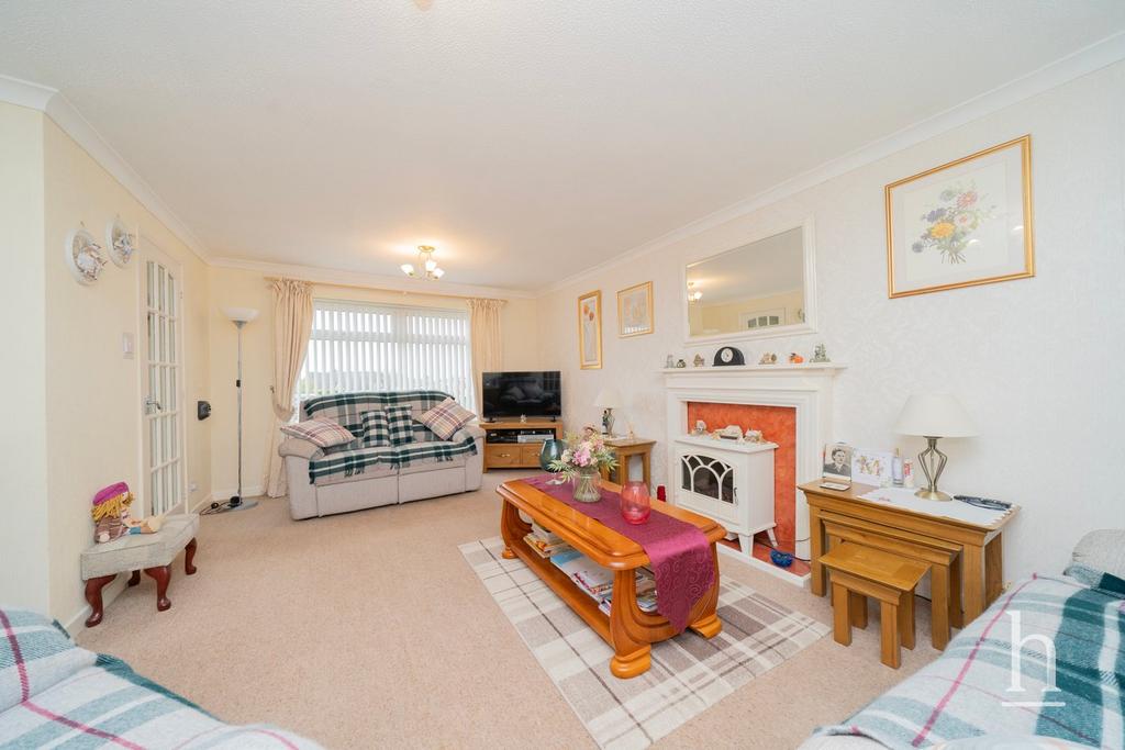 Ashdown Drive, Greasby CH49 3 bed bungalow for sale £355,000