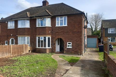 3 bedroom house for sale, Dolphin Road, Slough SL1