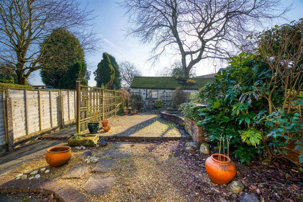 Garden / Studio