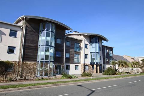 2 bedroom apartment for sale, Pentire Avenue, Newquay TR7