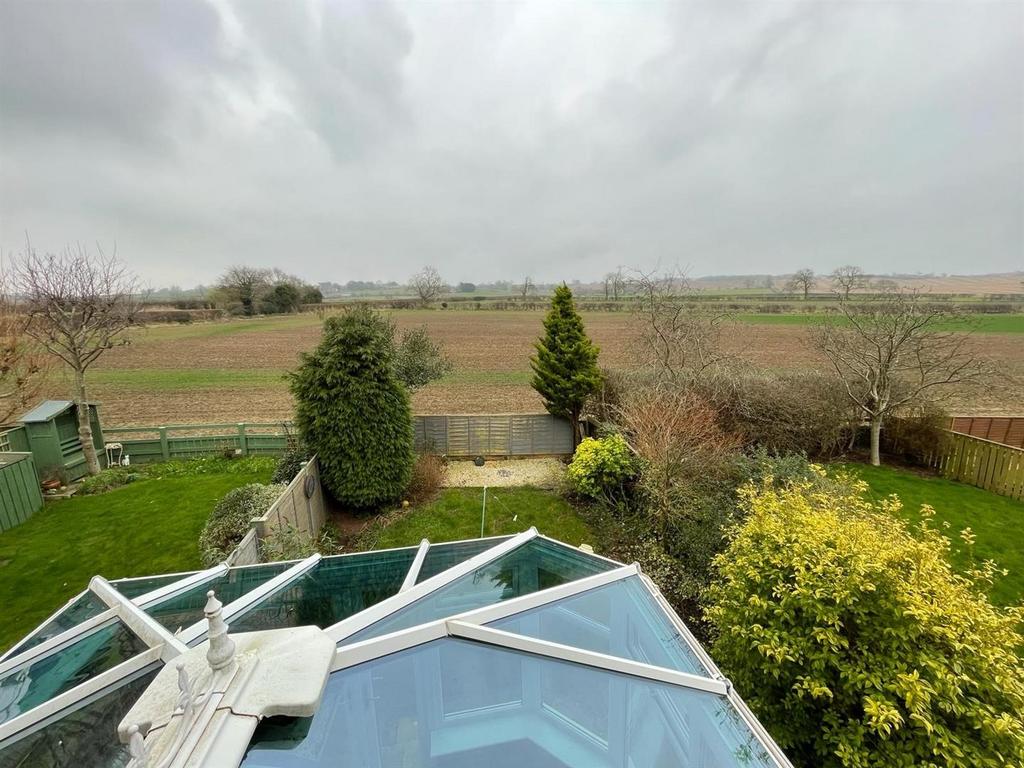 75 hailstone rear view.jpg