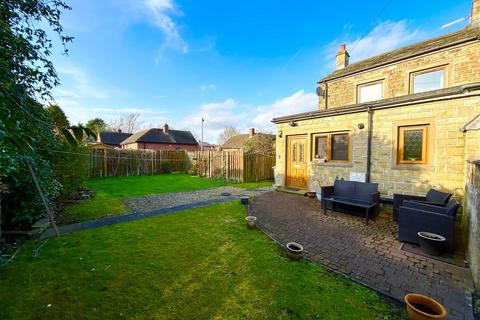 2 bedroom semi-detached house for sale, Wakefield Road, Scissett, Huddersfield, HD8 9HU