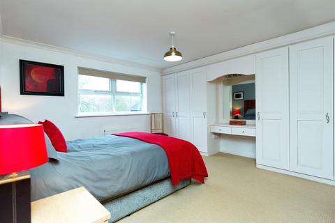 54 Hillcrest, Ellesmere, SY12 0LJ