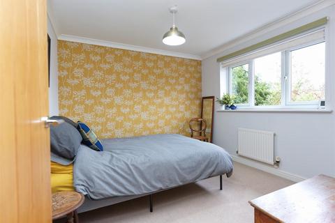 54 Hillcrest, Ellesmere, SY12 0LJ
