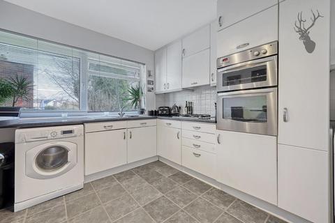 2 bedroom property for sale, 63 High Road, Loughton