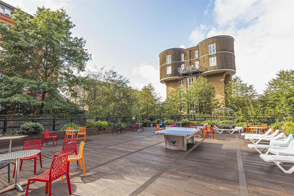 Roof Terrace Bow.jpg