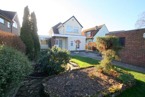 4 bedroom detached house for sale - Thames Side, Staines-upon-Thames, TW18