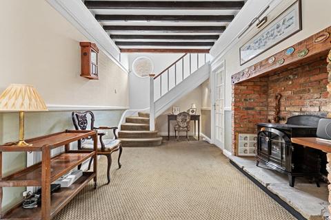 4 bedroom detached house for sale, Thames Side, Staines-upon-Thames, TW18